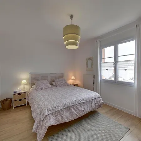 Avec Piscine à 15 Min De La Rochelle, Proche Plages Et Commerces - Fr-1-706-13 Angoulins-sur-Mer