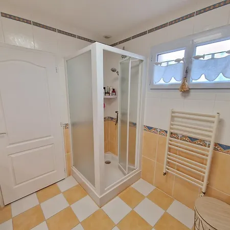 度假居 Avec Piscine A 15 Min De La Rochelle, Proche Plages Et Commerces - Fr-1-706-13 *