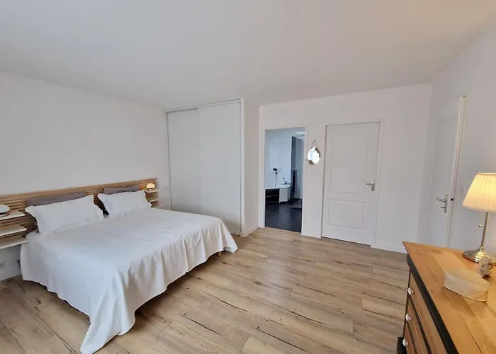 Avec Piscine A 15 Min De La Rochelle, Proche Plages Et Commerces - Fr-1-706-13 * Angoulins-sur-Mer