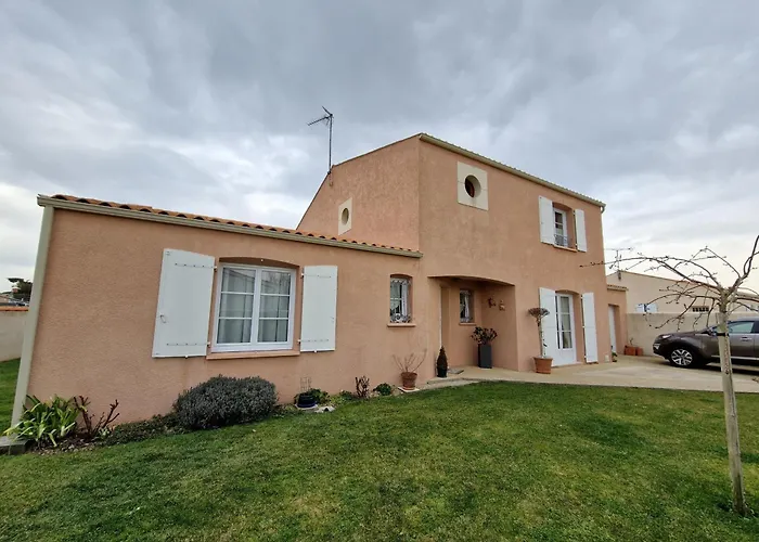 Feriehus Avec Piscine A 15 Min De La Rochelle, Proche Plages Et Commerces - Fr-1-706-13 *